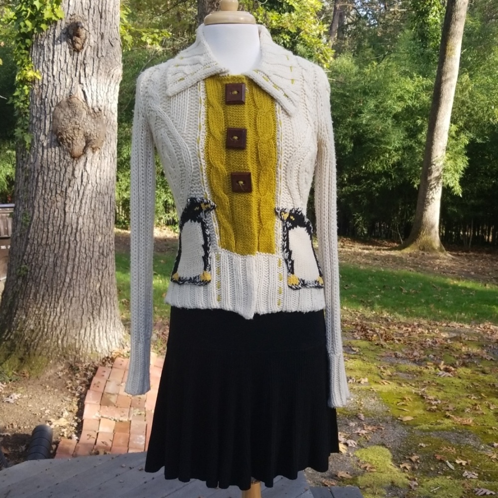 Anthropologie Penguin Field Flower by Wendi Reed C